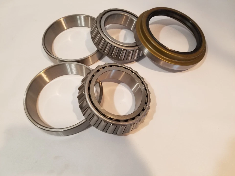 5 TON HUB BEARING KIT WITH INNER HUB SEAL MILITARY TRUCK  - Image 1 of 1