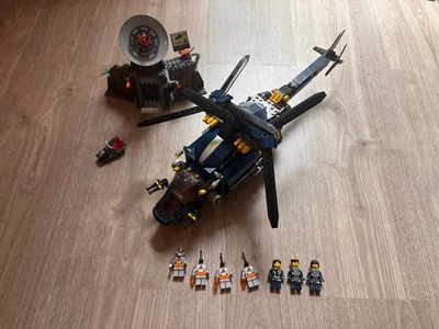 LEGO AGENTS AERIAL DEFENSE UNIT 8971 - Image 1 of 4