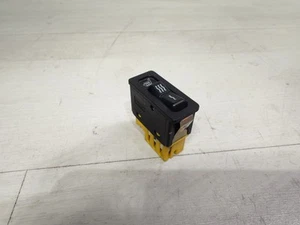BMW E36 Z3 Schalter Taster Sitzheizung Stecker Sitzheizungsschalter 1387917 - Bild 1 von 3