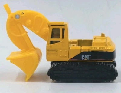 Hot Wheels 1996 Action Machines Mattel China Yellow CAT w/Front Shovel 1:64 - Image 1 of 4