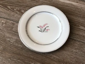 4 PLATOS DE POSTRE VINTAGE HERMOSOS NORITAKE CHINE CREST 5421 ROSA LIRIO DEL VALLE - Imagen 1 de 8