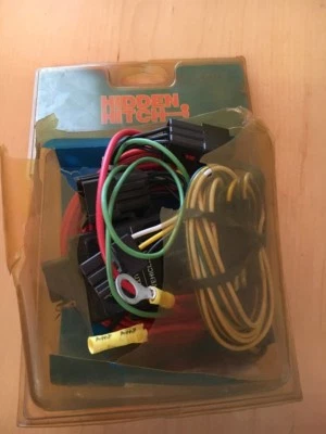 HIDDEN HITCH T-CONNECTOR 35017  WIRING KIT FOR 92-95 FOR TAURUS SEDAN - Image 1 of 2