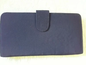 Cartera sin asas de tafetán Moire azul oscuro de colección con bloqueo de plástico transparente interior Ladyli - Imagen 1 de 9