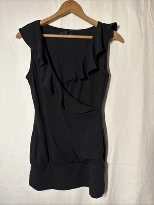 Camiseta sin mangas con volantes negra White House Black Market talla XS Foto 1 de 4