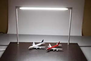 Horizontal Showcase LED Light 17" 28" Standing Pole for retail display - Picture 1 of 7