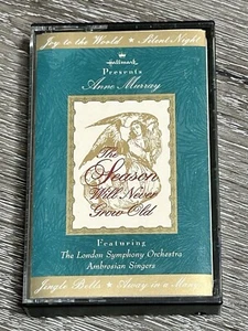 VTG Hallmark 1993 The Season Will Never Grow Old by Anne Murray Cassette Tape - Foto 1 di 11