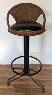 BARSTUHL BARHOCKER DREHSTUHL POLSTER RATTAN BRAUN METALLGESTELL DREHBAR - Bild 1 von 4