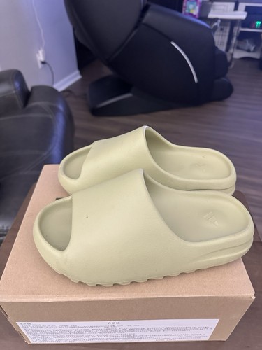 Adidas Yeezy Slide Resina Taglia 7