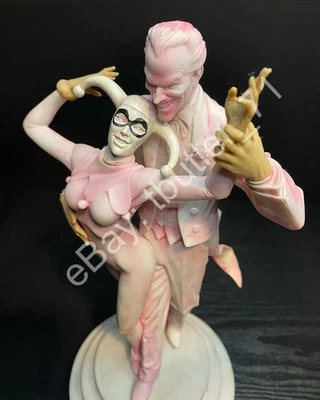 DC Collectibles 小丑和哈雷·奎因疯狂爱情蝙蝠侠雕像原型 — 第 1/4 张图片