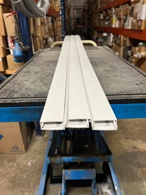 36ft Panduit Panduct NC1.5WH6 Halogen Free Flush Wiring Duct Cover New - Image 1 of 4