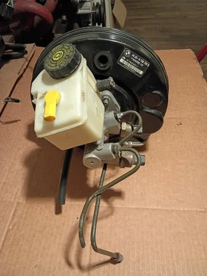 2002 Bmw 325i Brake Booster And Master Cylinder - Image 1 of 4