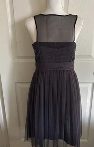 Cynthia Steffe Grey Silk Chiffon Type Lined Layered size Zip Dress size 8 - Picture 1 of 10