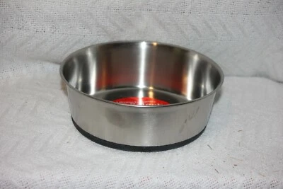 Pro Select 30 oz Stainless Steel Bowl with Rubber Base #ZW88030 Pet Feeding Bowl - Image 1 of 4