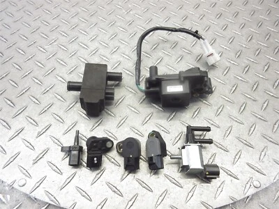 Lote 20-24 Kawasaki Ninja 650 EX650R 2022 actuador sensor mapa válvula de aire  Foto 1 de 4