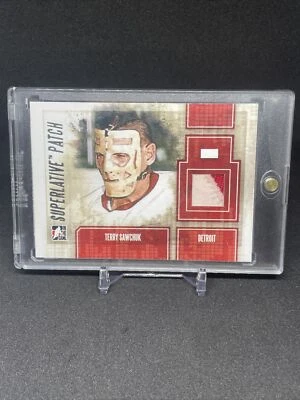 2012 ITG SUPERLATIVE TERRY SAWCHUK PATCH CARD 3/3! DETROIT RED WINGS - Image 1 of 2