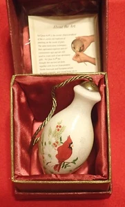 Ne'Qwa Art Ornament Regal Winter Cardinal #7221128 - Bild 1 von 5