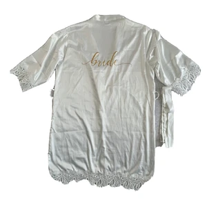 Damen Brautjungfer Morgenmantel Spitzenborte Seide Hochzeit Party Satin Morgenmantel Monogrammdruck Einheitsgröße - Bild 1 von 9