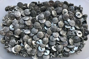 Small 15mm 24L Silver Filigree Leaf Plastic Coat Craft Buttons Button (K198) - Picture 1 of 2