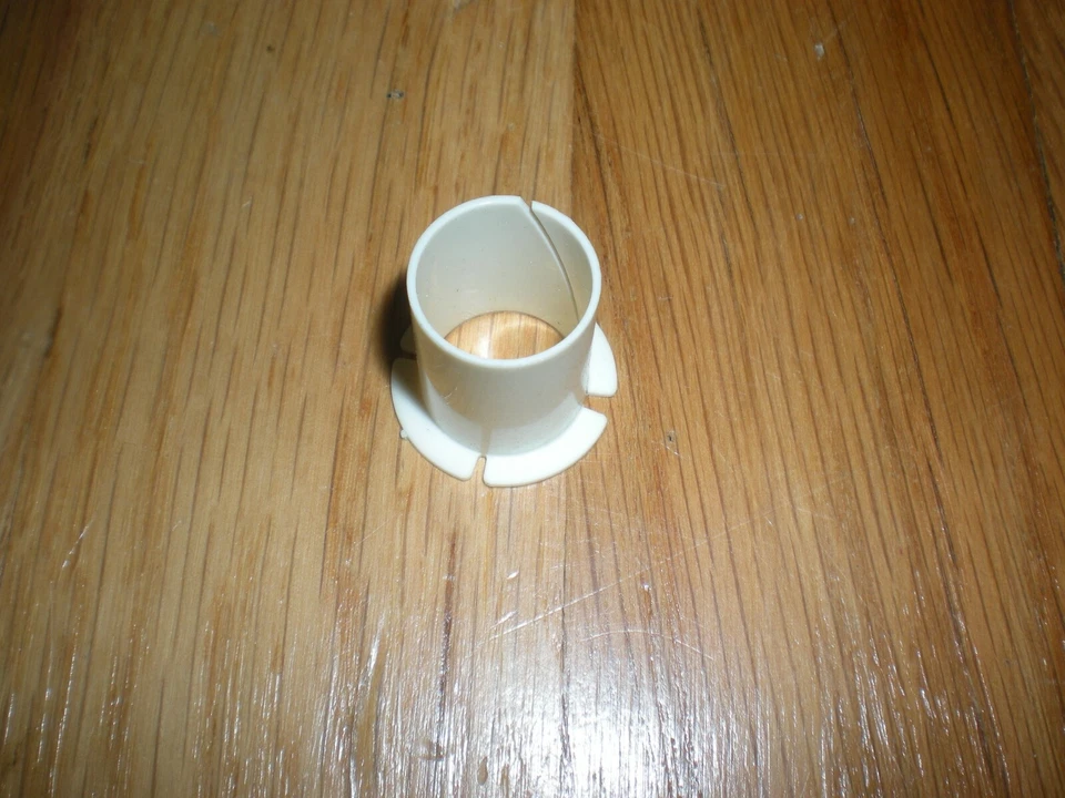 Новый из старых запасов 1970 - 1972 Ford Bronco сцепление или педаль тормоза втулка 7/8 дюйма C5TZ-2461-A - Изображение 1 из 3