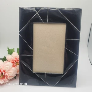 Geometric Stitched Black Vinyl Standing Photo Frame - 3 x 5 Inch - Picture 1 of 11