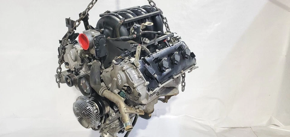 Nissan NV3500 2500 HD 2012 2016 motor OEM motor 5,6 L tracción trasera automática V8 Foto 1 de 4