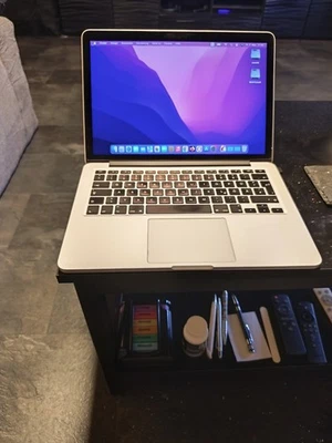Apple MacBook Pro Retina A1502 13 Zoll 16 GB RAM/256 GB SSD Intel I5  2,7 Ghz - Bild 1 von 4