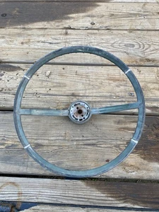 1960s? Unknown Chevrolet? Impala? Ford? Dodge? Pontiac? Galaxie? Steering Wheel - Foto 1 di 17