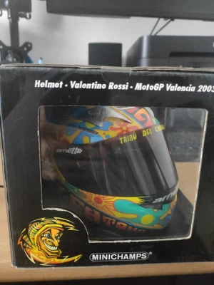 Minichamps Valentino Rossi Helmet 1:2 - Immagine 1 di 4
