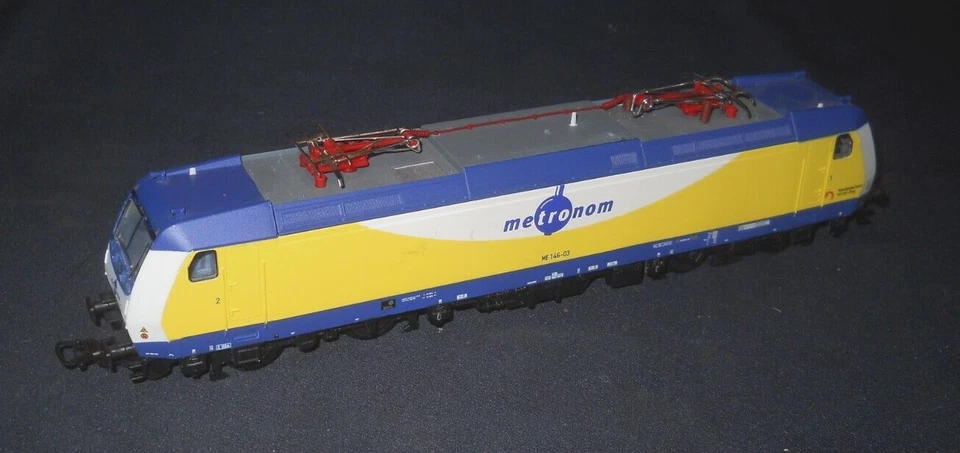 Piko HO Electric Locomotive Metronom ME 146-03  Tested & Runs - Image 1 of 3