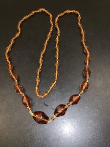 "Collar vintage de cuentas de vidrio ámbar facetado graduado anudado a mano 18""" - Imagen 1 de 12