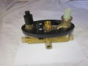 MOEN SHOWER VALVE ASSE 1016 102929 - Picture 1 of 5