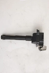 Zündspule Zylinder 8 Audi A8 D2 0986221011 Bosch 3.7 169 KW 230 PS 11-1995 - Picture 1 of 3