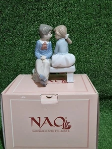 Nao Lladro First Love #1136 Boy And Girl On A Bench 1990 Original Box - Picture 1 of 13