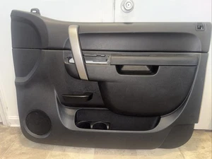 10 11 12 13 Chevrolet Silverado GMC Sierra Passengers Side Front Door Panel - Picture 1 of 19