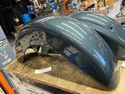 Front Fender Harley Bagger FLHX Road Street Glide Charcoal Green Nice! - Image 1 of 4