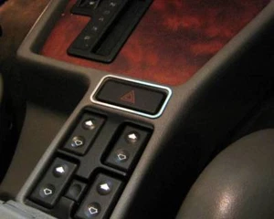 D BMW E34 5er Chrom Rahmen für Schalter Warnblinker - Edelstahl poliert - Picture 1 of 3