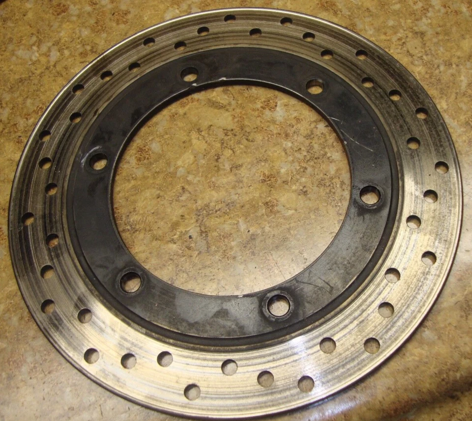 Yamaha YZFR6 2001 YZFR6L YZF R6 YZFR600 freno de disco trasero rotor llanta trasera Foto 1 de 1