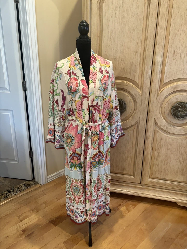 ZARA PRINTED KIMONO WITH BELT SIZE L LONG SLEEVES 7864/029