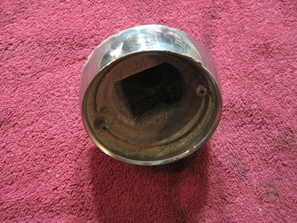 59 60 International Truck PARK LIGHT Housing Travelall Travelette - Image 1 of 4