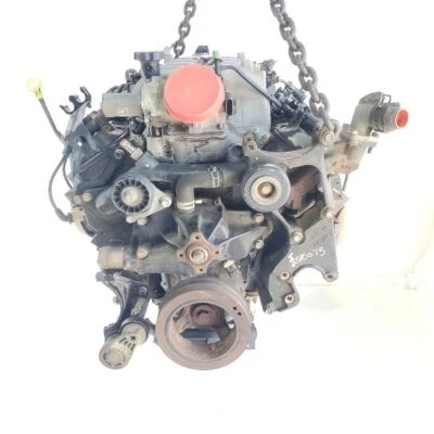 2001 2003 Chevrolet Suburban 2500 OEM Engine Motor 8.1L 4WD V8 - Image 1 of 4