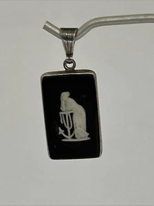 Ciondolo vintage Wedgwood in argento sterling con diaspro nero - Foto 1 di 4