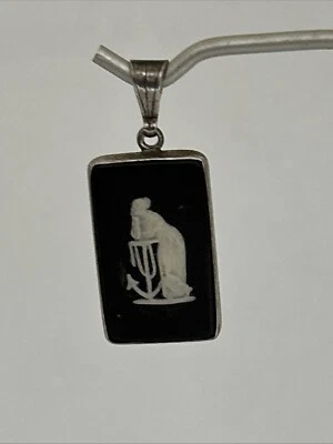 Ciondolo vintage Wedgwood in argento sterling con diaspro nero - Immagine 1 di 4