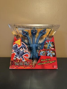 Yu-Gi-Oh! 2002 Mattel Blue Eyes Ultimate Dragon 7" Figure Toy Factory Sealed New - Picture 1 of 6
