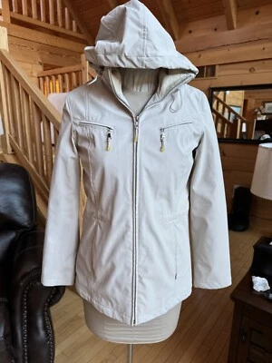 Abrigo Chaqueta Mujer Impermeable Marfil Off White Con Capucha Softshell Forrado de Vellón S Foto 1 de 4
