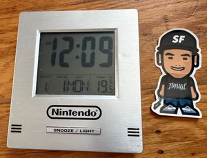 VTG ORIGINAL NINTENDO PROMO SILVER DIGITAL ALARM DATE CLOCK EMPLOYEE DISPLAY Y2K - Picture 1 of 8