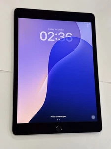 Apple iPad 9th Generation 10.2 inch 2021 A2602 64GB, Wi-Fi Silver - Picture 1 of 8