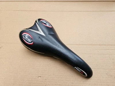 Sillín de bicicleta de carretera Forte Pro SL rieles de titanio negro Foto 1 de 4