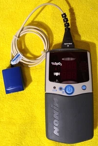 Oxímetro de pulso Nonin PalmSat 2500A - Monitor de oxígeno para salud en hogares de ancianos con sonda - Imagen 1 de 4
