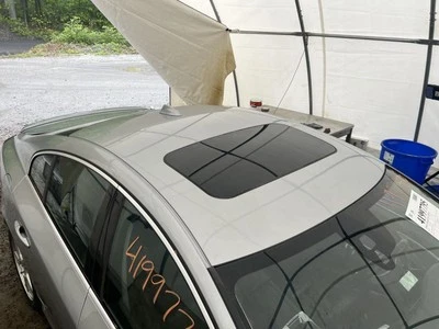 (LOCAL PICKUP ONLY) Roof Glass 5 Cylinder Fits 04-11 VOLVO 40 SERIES 200508 Foto 1 de 4