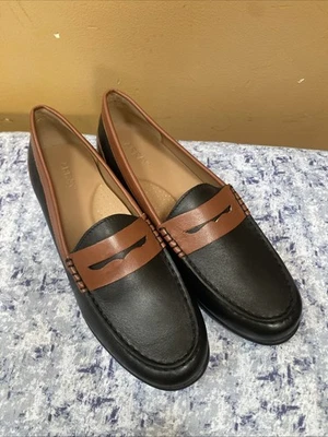 Zapatos sin cordones cómodos Array Marlowe talla 10 cuero Penny mocasines marrón y negro Foto 1 de 4